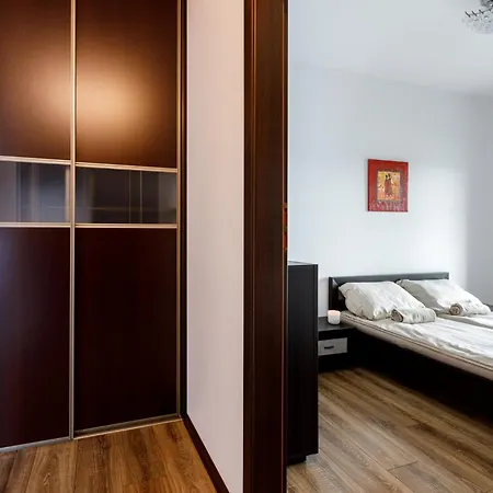 Apartment - Center - Comfortable And Bright - L17 *