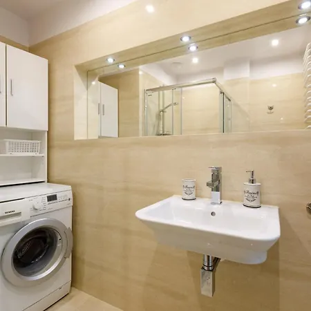 Apartment - Center - Comfortable And Bright - L17 Wroclaw