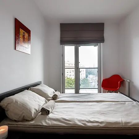 Apartment - Center - Comfortable And Bright - L17