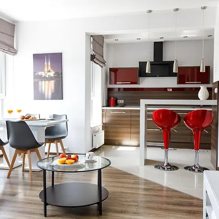 - Center - Comfortable And Bright - L17 Apartment *